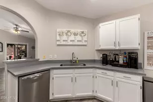 7826 W McRae Way, Glendale, AZ 85308 - Photo 13