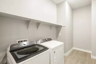 15799 W Honeysuckle Dr, Surprise, AZ 85387 - Photo 5