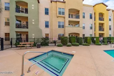 14575 W Mountain View Boulevard #Unit 323, Surprise, AZ 85374 - Photo 31