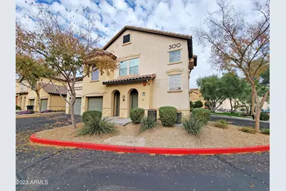 14575 W Mountain View Boulevard #Unit 323, Surprise, AZ 85374 - Photo 3