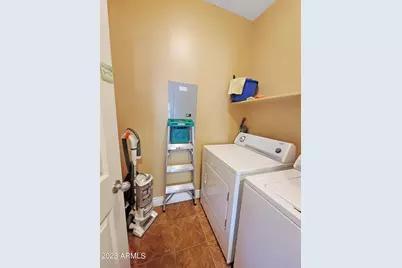 14575 W Mountain View Boulevard #Unit 323, Surprise, AZ 85374 - Photo 7