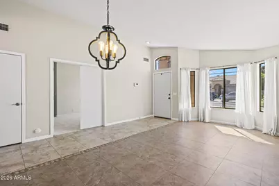 8336 W Stella Way, Glendale, AZ 85305 - Photo 9