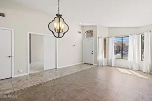 8336 W Stella Way, Glendale, AZ 85305 - Photo 9