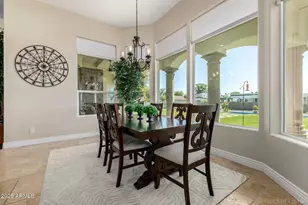 10145 W Lariat Ln, Peoria, AZ 85383 - Photo 13