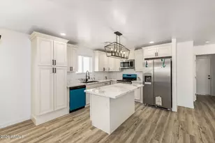 11506 W Missouri Ave, Youngtown, AZ 85363 - Photo 13