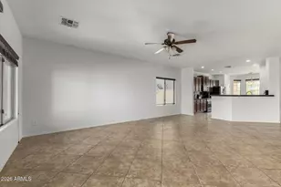 11746 W Jessie Ln, Sun City, AZ 85373 - Photo 7