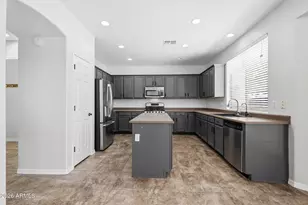 14581 W Verde Ln, Goodyear, AZ 85395 - Photo 9