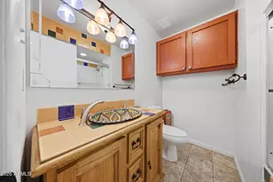 8432 N 56th Ave, Glendale, AZ 85302 - Photo 17