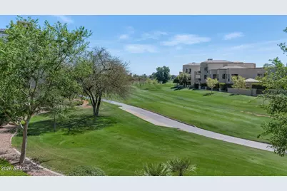 8 Biltmore Estate #209, Phoenix, AZ 85016 - Photo 11