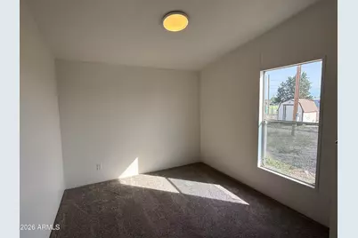 211 E Yuma Street, Huachuca City, AZ 85616 - Photo 11