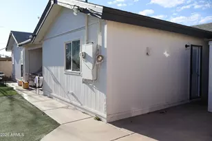 2137 W 1st Pl, Mesa, AZ 85201 - Photo 43