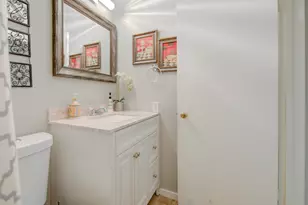 2137 W 1st Pl, Mesa, AZ 85201 - Photo 13