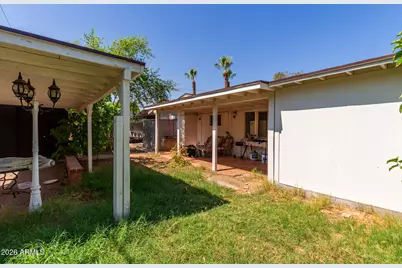 2825 N 33rd Place, Phoenix, AZ 85008 - Photo 25