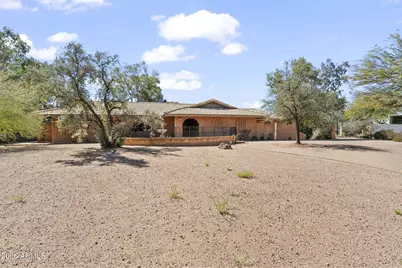 9711 E Becker Lane, Scottsdale, AZ 85260 - Photo 3