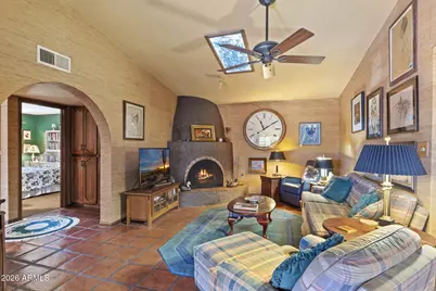 9711 E Becker Lane, Scottsdale, AZ 85260 - Photo 21