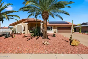 13726 W Gable Hill Dr, Sun City West, AZ 85375 - Photo 1
