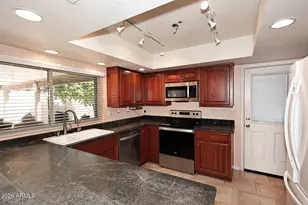 8307 N 85th St, Scottsdale, AZ 85258 - Photo 13