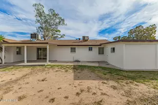 2554 E Fox St, Mesa, AZ 85213 - Photo 41