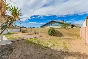 2554 E Fox St, Mesa, AZ 85213 - Photo 39