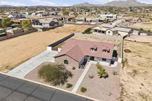 10276 W Mustang Dr, Casa Grande, AZ 85194 - Photo 9