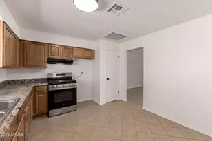 190 W Seagoe Ave, Coolidge, AZ 85128 - Photo 5