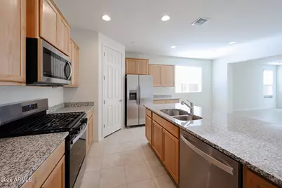 13610 W Copperleaf Lane, Peoria, AZ 85383 - Photo 3