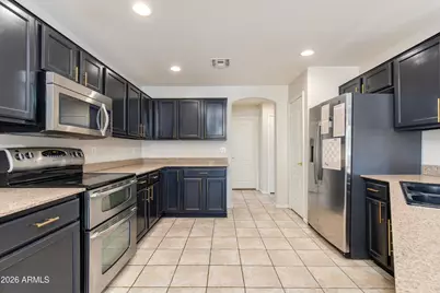 8652 E Nido Avenue, Mesa, AZ 85209 - Photo 3