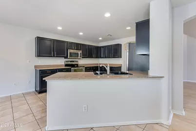 8652 E Nido Avenue, Mesa, AZ 85209 - Photo 9