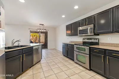 8652 E Nido Avenue, Mesa, AZ 85209 - Photo 13