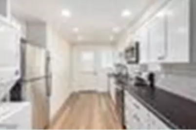 6049 W Laurie Lane #Apt 7, Glendale, AZ 85302 - Photo 7