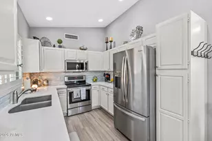 14300 W Bell Rd, Surprise, AZ 85374 - Photo 11