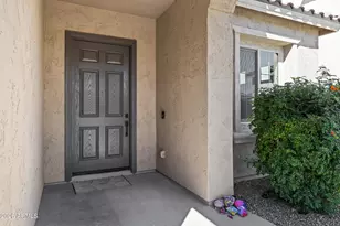 22476 E Orchard Ln, Queen Creek, AZ 85142 - Photo 5