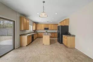 13619 W Watson Ln, Surprise, AZ 85379 - Photo 13