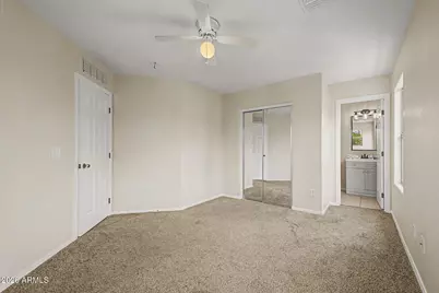 13619 W Watson Lane, Surprise, AZ 85379 - Photo 31