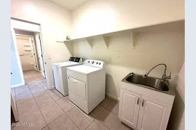 723 W Tallula Trail, San Tan Valley, AZ 85140 - Photo 23