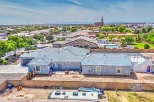 19938 E Alamosa Dr, Queen Creek, AZ 85142 - Photo 95