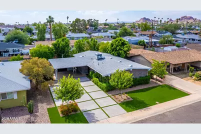6845 E Earll Drive, Scottsdale, AZ 85251 - Photo 1