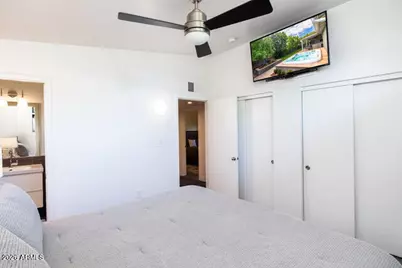 6845 E Earll Drive, Scottsdale, AZ 85251 - Photo 13