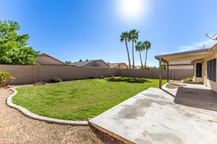 2085 E Smoke Tree Rd, Gilbert, AZ 85296 - Photo 23