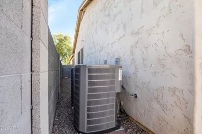 2202 W Carter Road, Phoenix, AZ 85041 - Photo 37