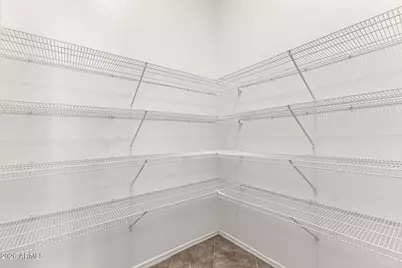 2202 W Carter Road, Phoenix, AZ 85041 - Photo 15