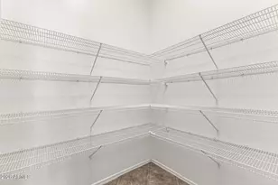 2202 W Carter Rd, Phoenix, AZ 85041 - Photo 15