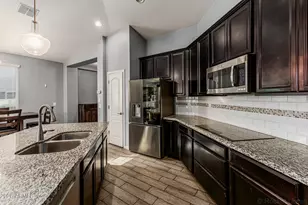 849 E Constance Wy, Phoenix, AZ 85042 - Photo 11