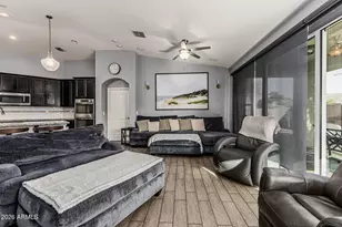 849 E Constance Wy, Phoenix, AZ 85042 - Photo 7