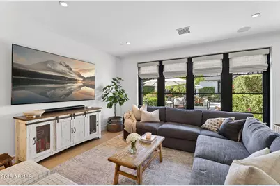 5217 E Calle Redonda --, Phoenix, AZ 85018 - Photo 31