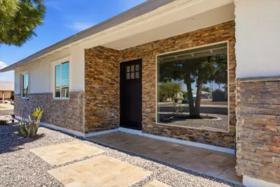 18027 N 34th Lane, Phoenix, AZ 85053 - Photo 3