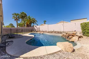 1736 E Robin Ln, Gilbert, AZ 85296 - Photo 23