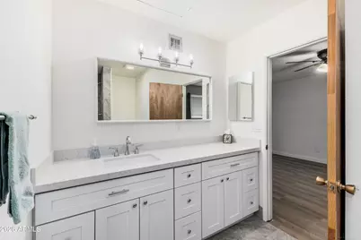 409 E Hermosa Circle, Tempe, AZ 85282 - Photo 29