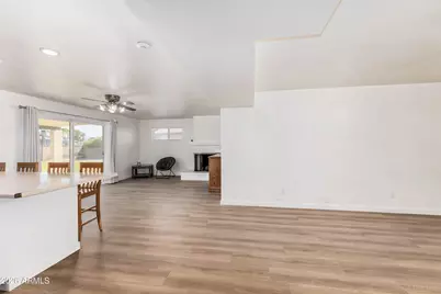 409 E Hermosa Circle, Tempe, AZ 85282 - Photo 9