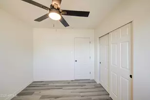 6001 W Pinchot Ave, Phoenix, AZ 85033 - Photo 27